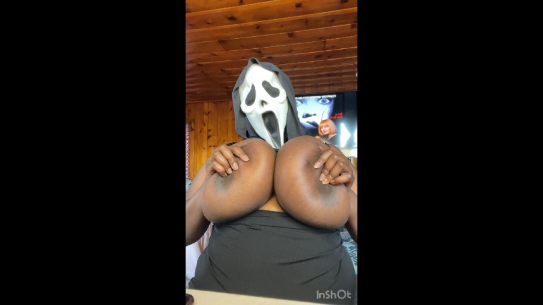 whats your favorite scary movie