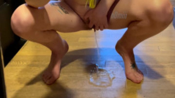 Naughty Hotel Peeing 6 Times