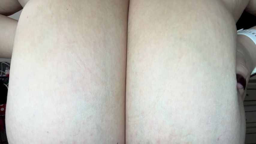 HUGE TITS CLEAVAGE AND NIPPLES in your face