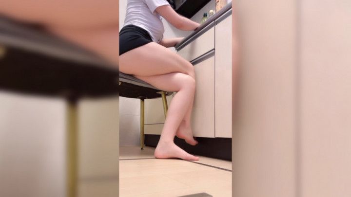 I want to do something naughty while cooking