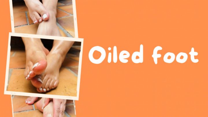 Oiled foot
