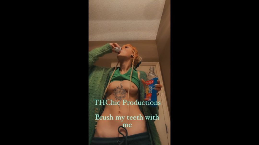 Brush my teeth with me