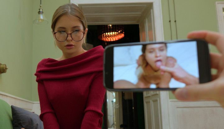 Cheating Wife Jumps On Huge Cock For His Silence. FedHerCum