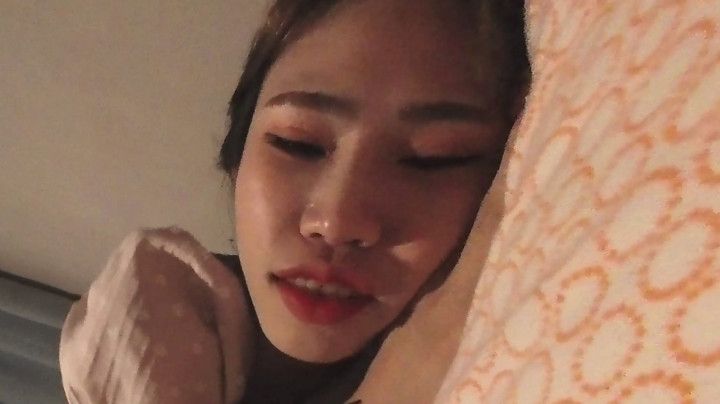 100% Amateur Anal with Bella Lips Thai Ladyboy