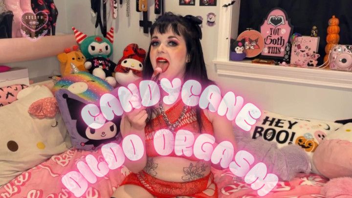 Candycane Dildo Orgasm