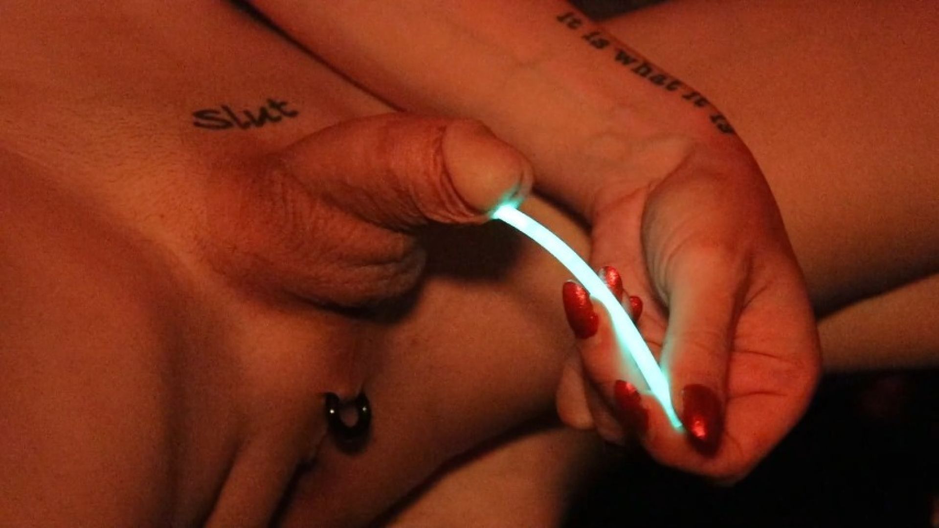 Glowstick dickholes fucking