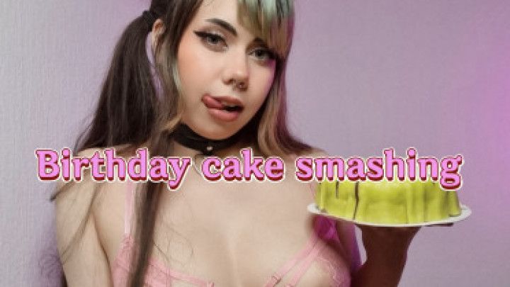 Birthday cake smashing with ass