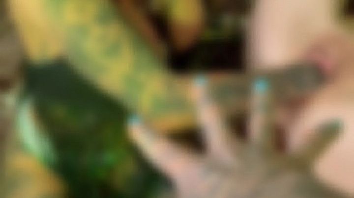 DOUBLE FISTING BY SANIA &amp; step-DADDYSJUICED