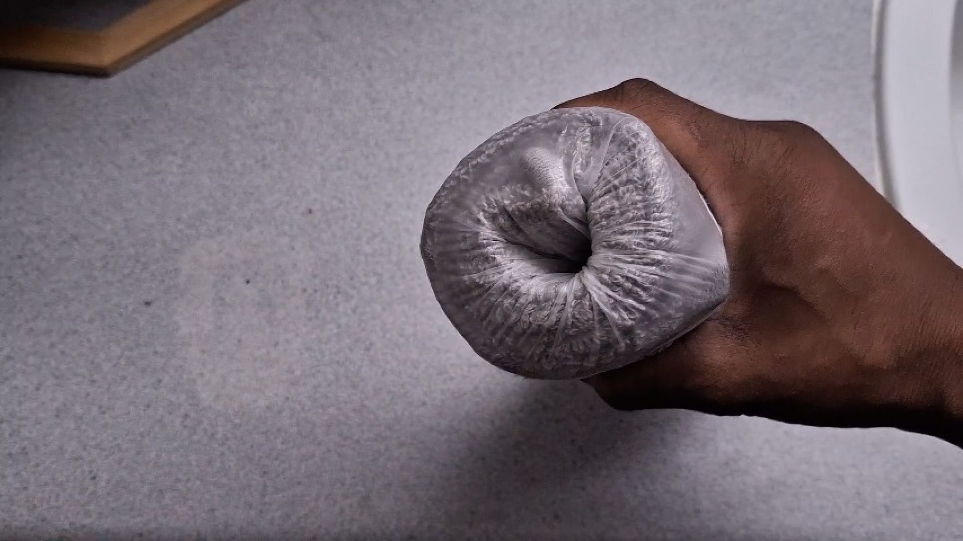 How to make homemade fleshlight/ fuck diy fleshlight