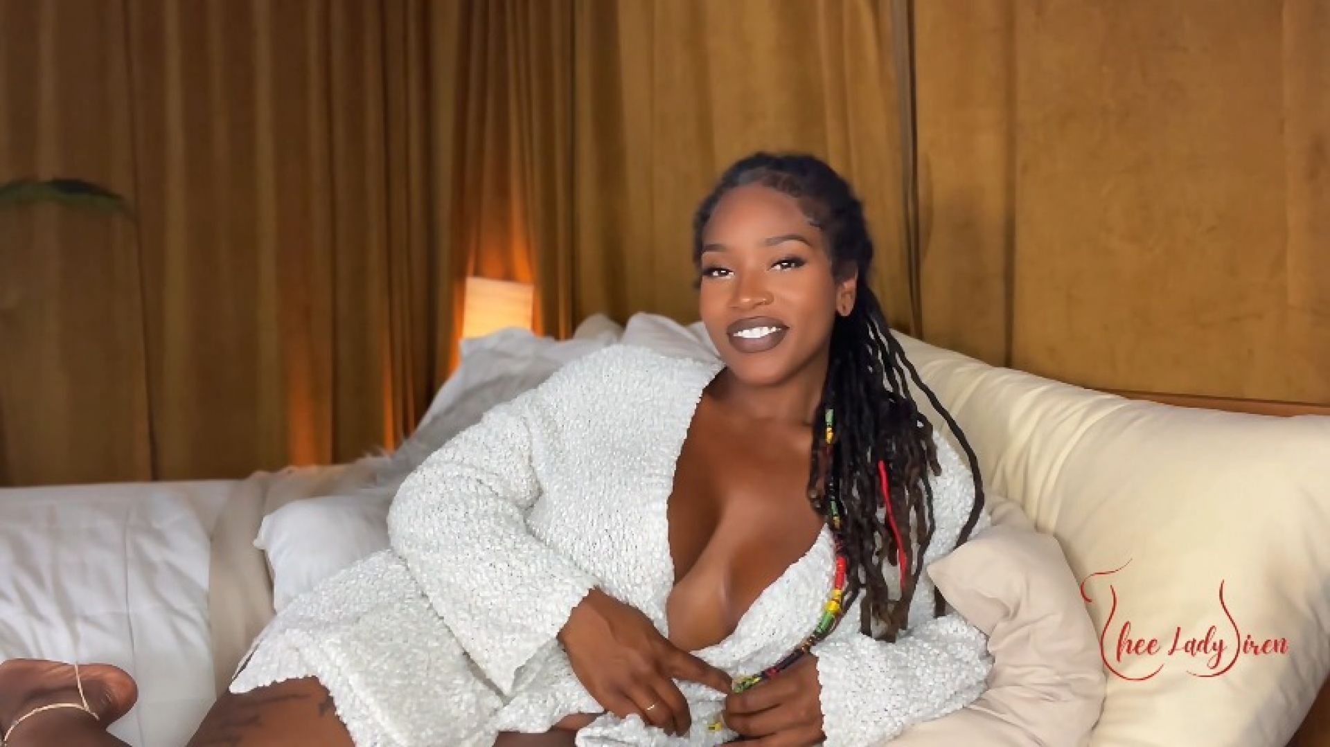 Girlfriend Experience: Breed the Maid of Honor