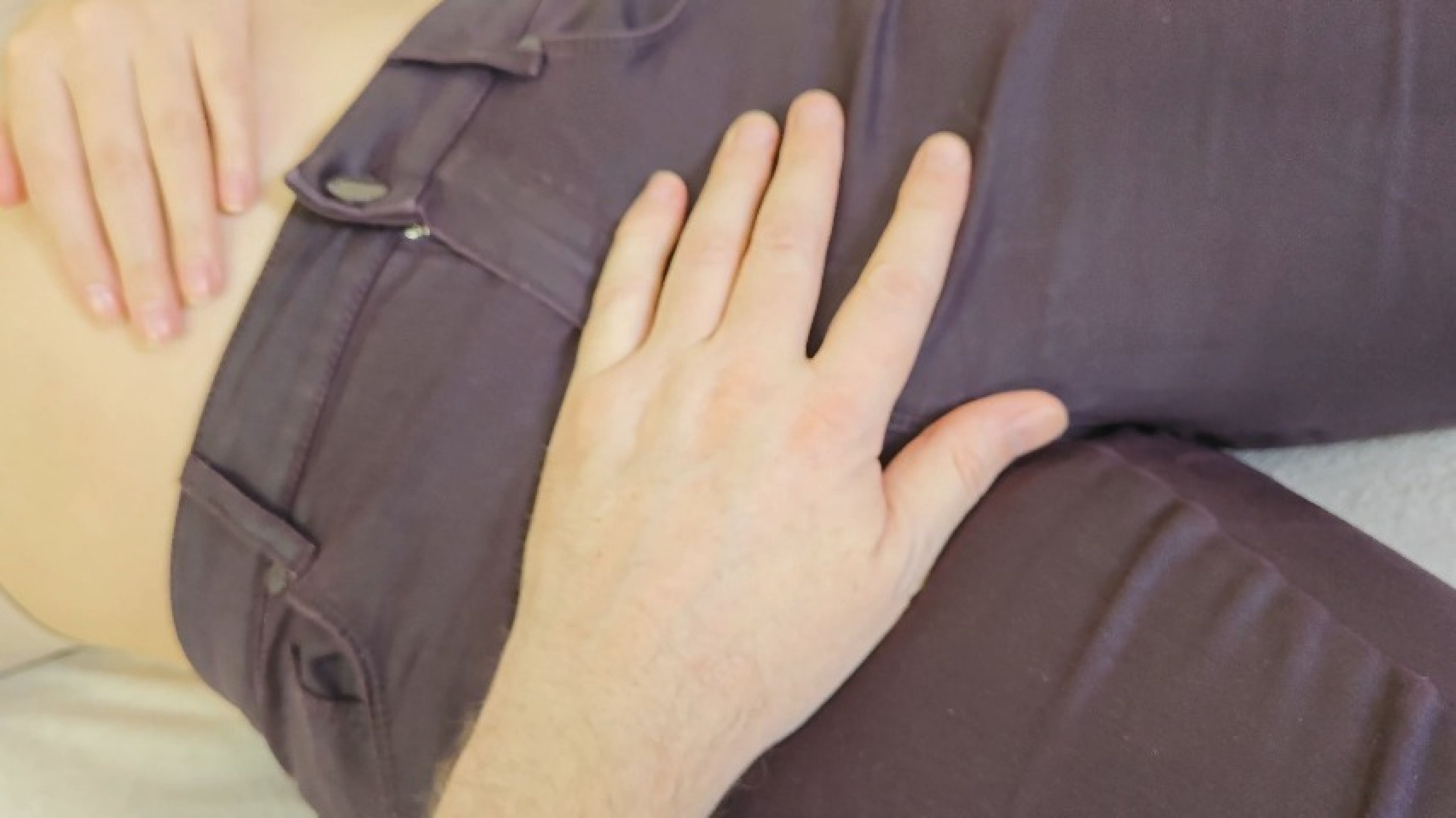 Touch Massage in Leather Jeans Fingering Cunnilingus B/G