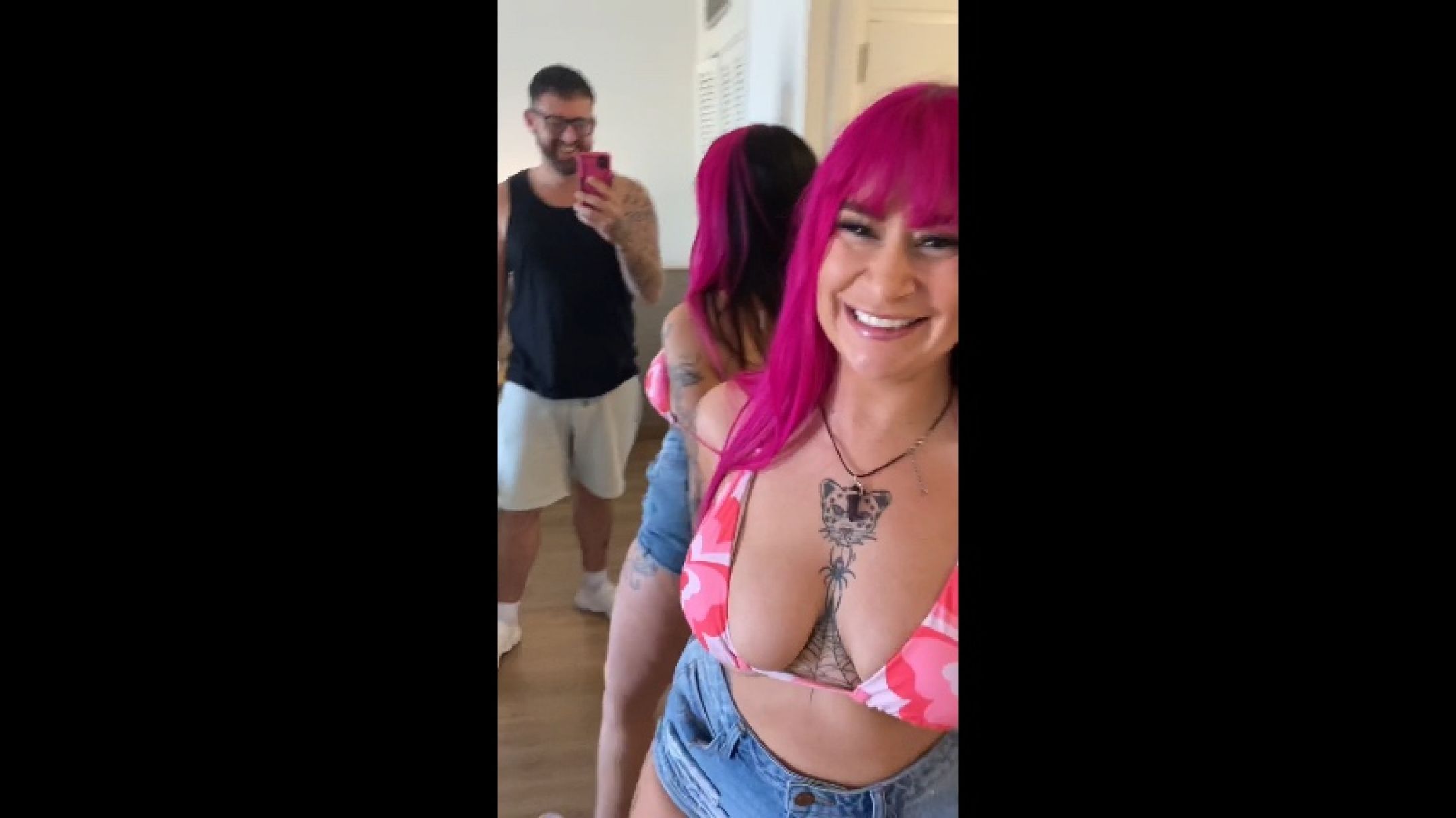 Filthy Holiday Slut HayleyQuinn Stuffed with 2 Cocks at Once