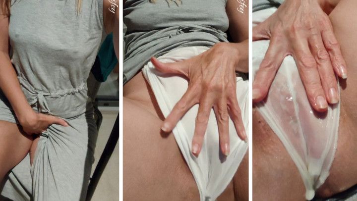 Panty wetting on the balcony