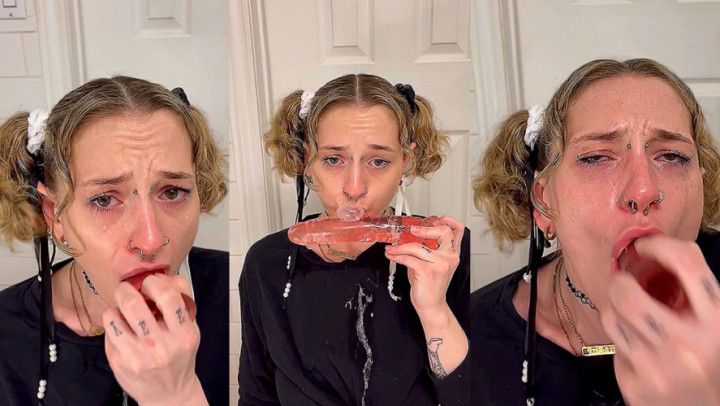 SUPER LOUD & GAGGY DEEPTHROAT FACEFUCK - ENDLESS SPIT