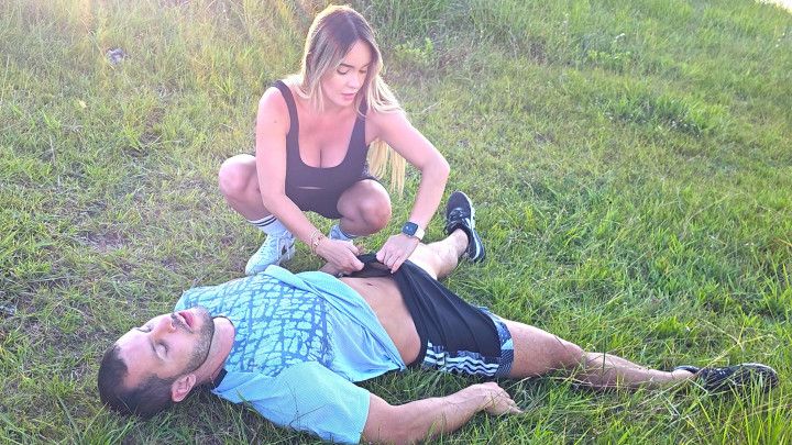 Scenic fuck with big tit blonde whore Kourtney Love