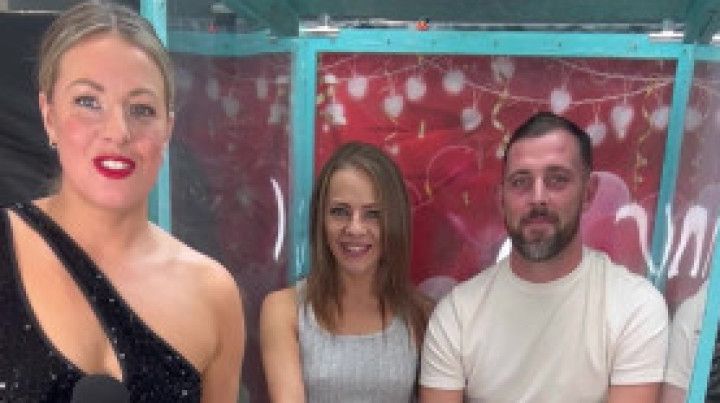 MR AND MRS PIE FACE GUNGE TANK GAME SHOW