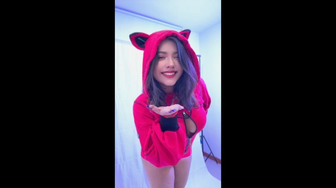 Just posing and chilling