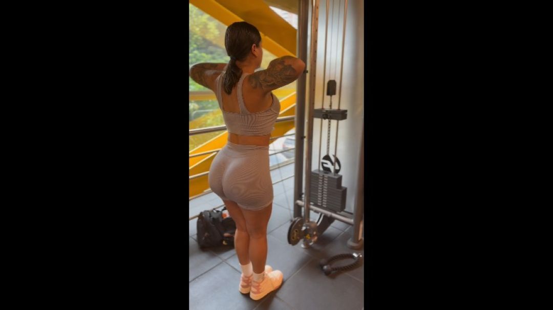 Making those delts bigger