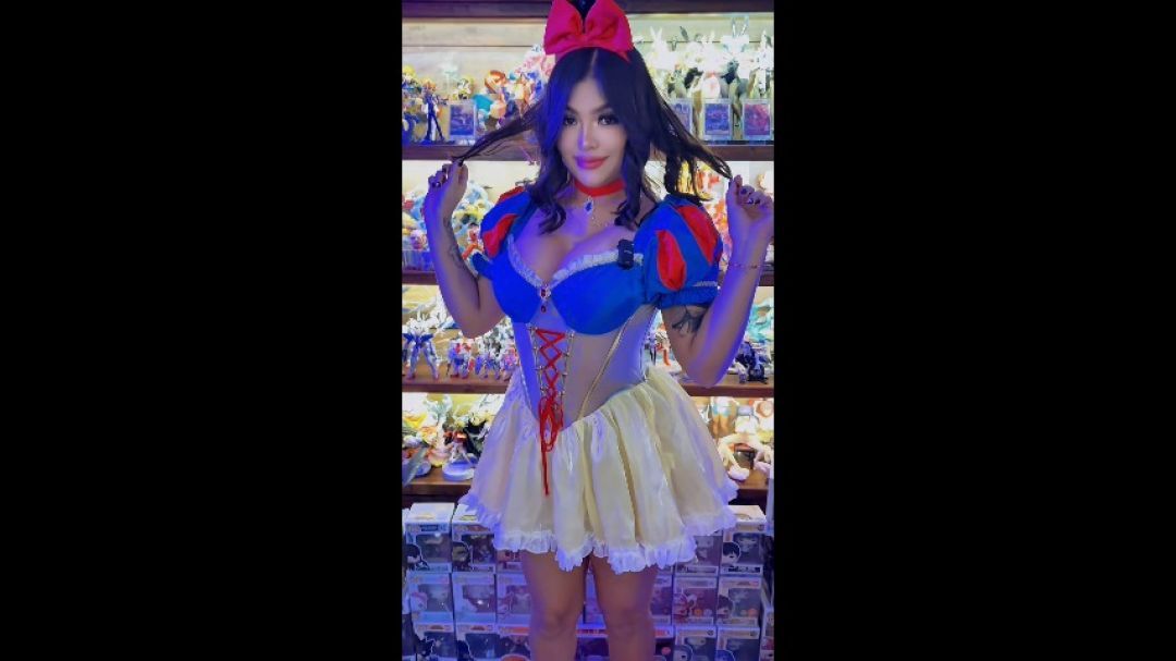 Live action Snow White