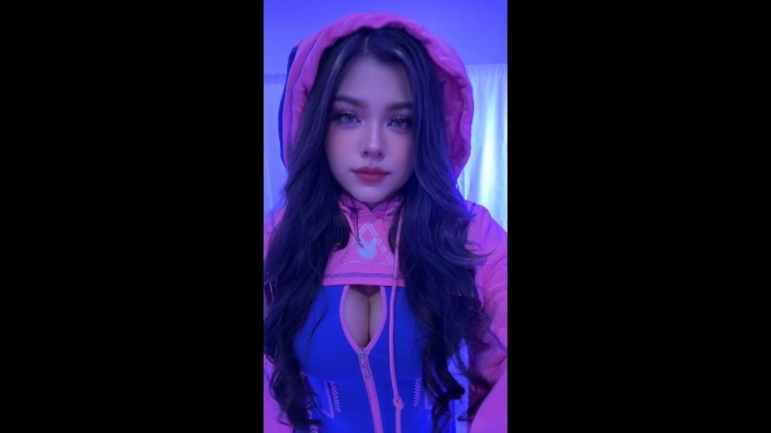 I cant make serious faces on photoshoot