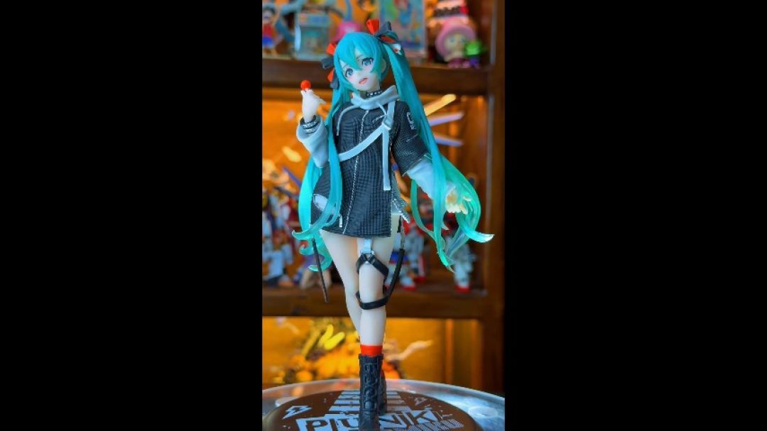 Badass Hatsune Miku