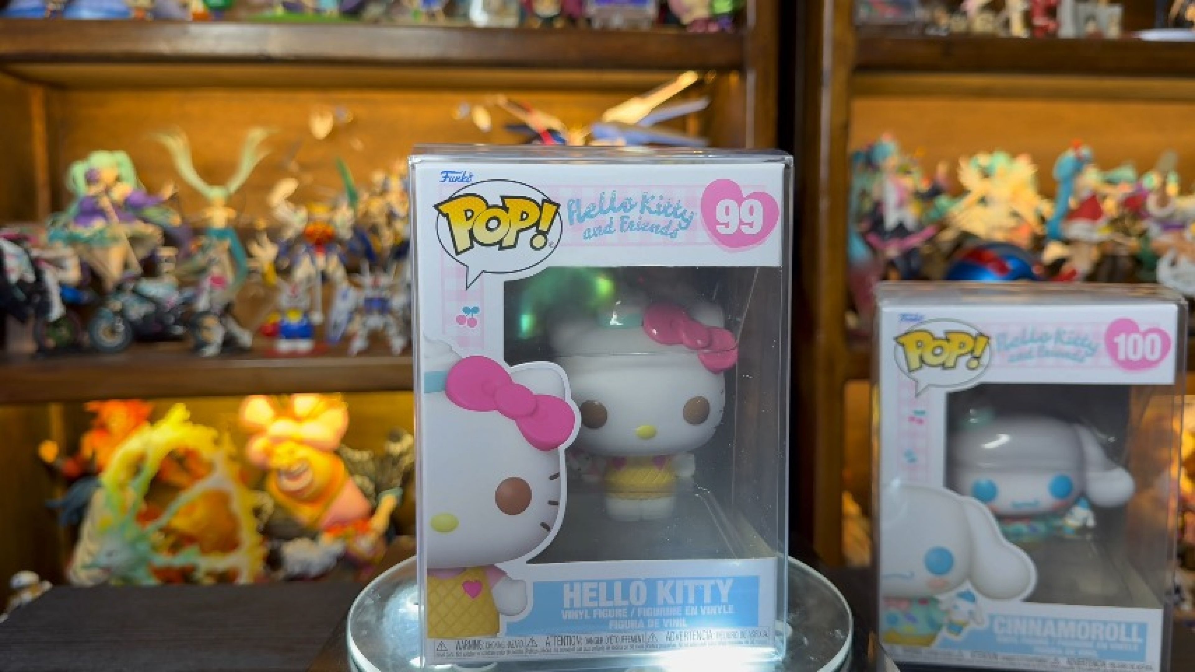 Hello Kitty Funko Pop 99 Sweet Showcase