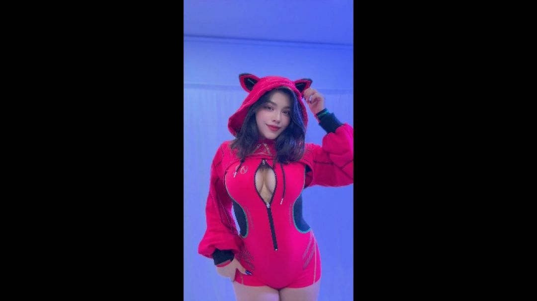 Just being a little bit flirty