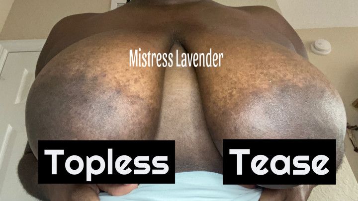 TOPLESS BUSTY BLACK BOOBS