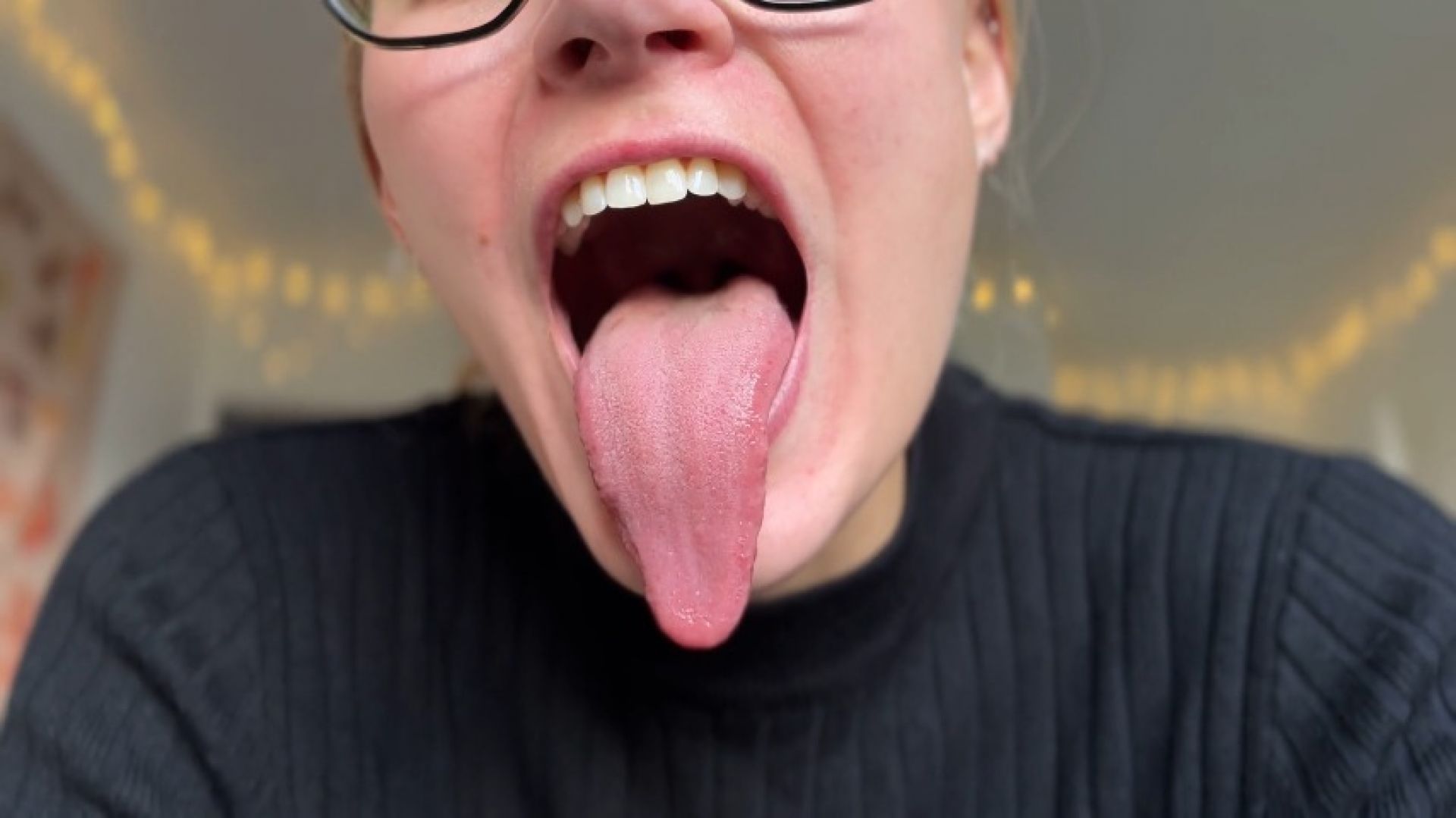 Step-sibling role-play tongue tease fetish