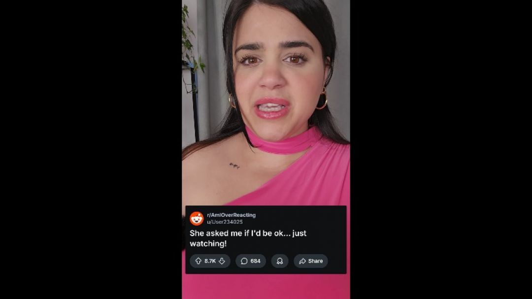 She made a joke about my small pp