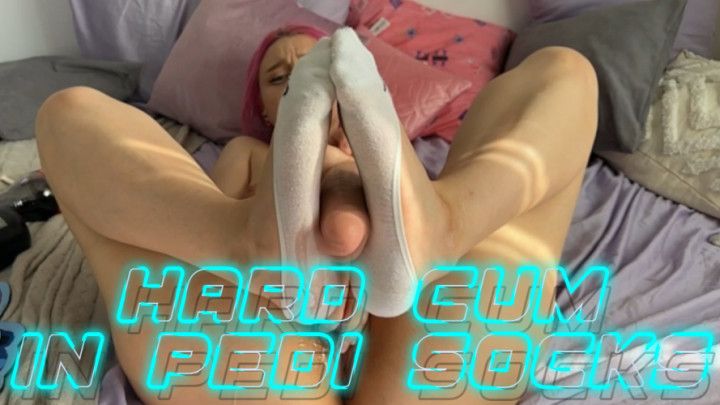 Hard cum in pedi socks