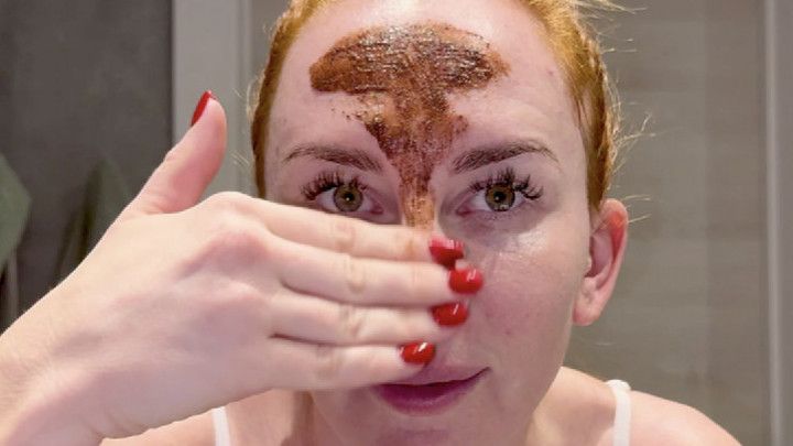 POV: You're a farting Queen Doing A Gentle Skincare Routine