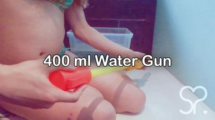 How much can I hold? Testing my Limits with the Enema Syring