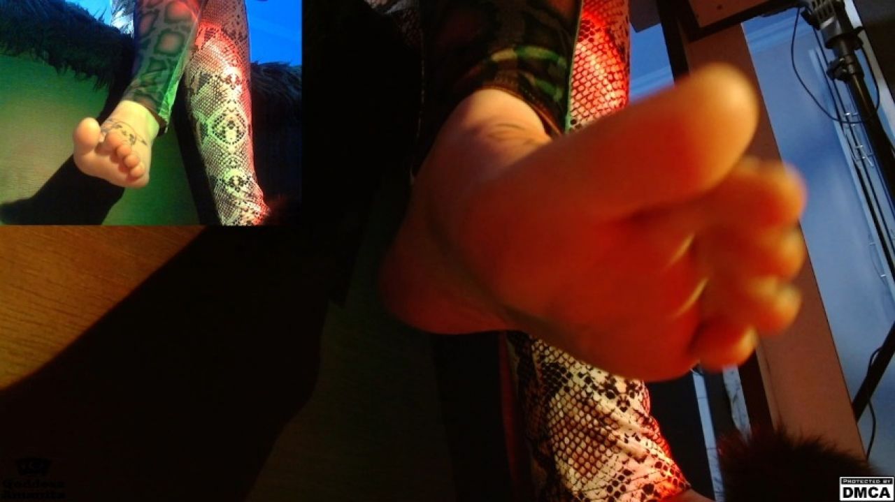 Double view: dangling bare feet and wiggling toes