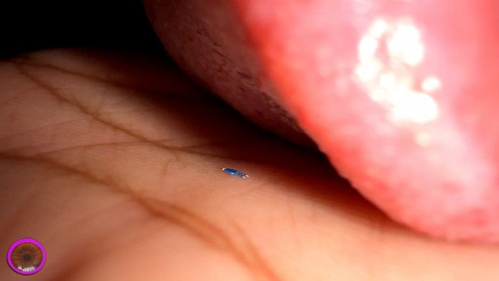 Giantess Cirilla - Licked, Loved, Lost