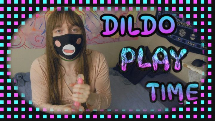 4k | Femboy gives dildo a handjob