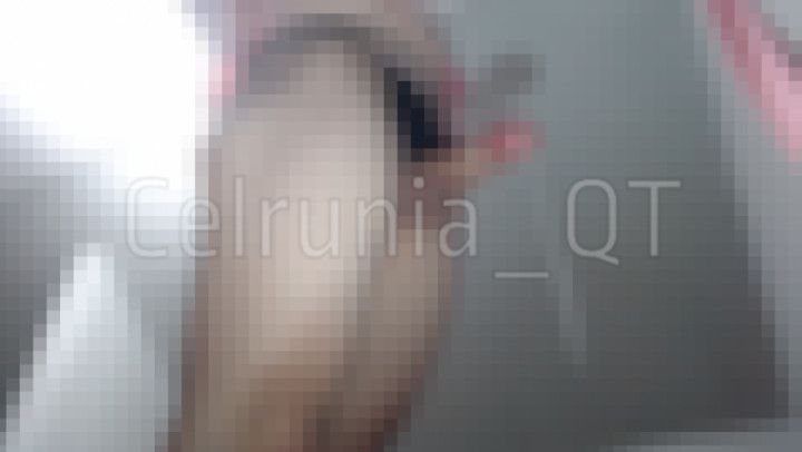 Masochist femboy gives themselves a ruined hand job