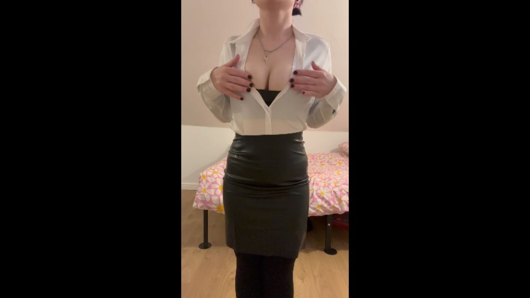 Mistress Ruby Gooner humilation