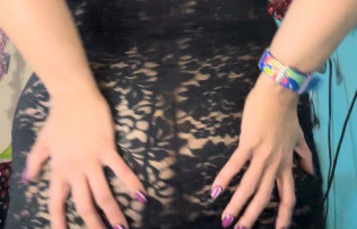 Full vid shaking my ass