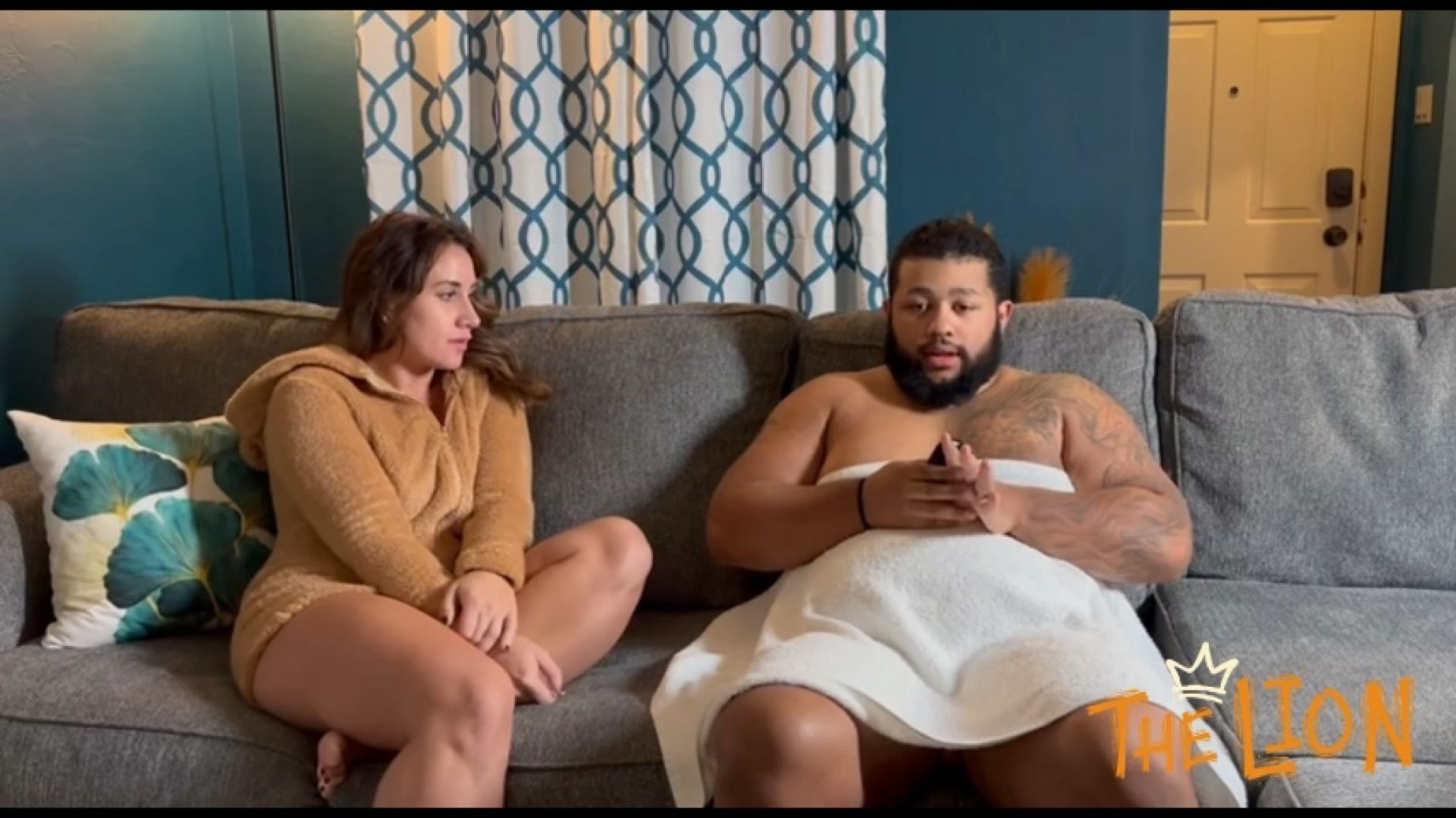 Michelle Rayne X The Lion: Snuggle Fucking My Friends Wife