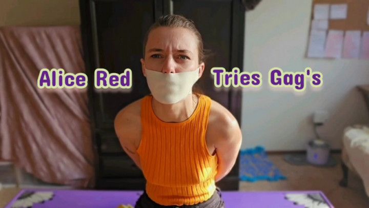 Alice Red Tries Gag's