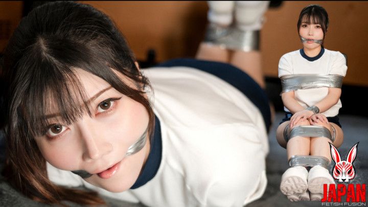 Hinami Ishikawa taped in van with panties pulled down 4K