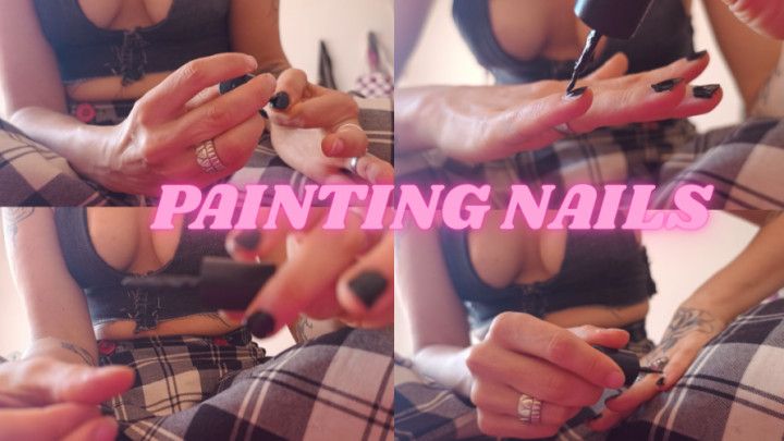 Painting hand nails