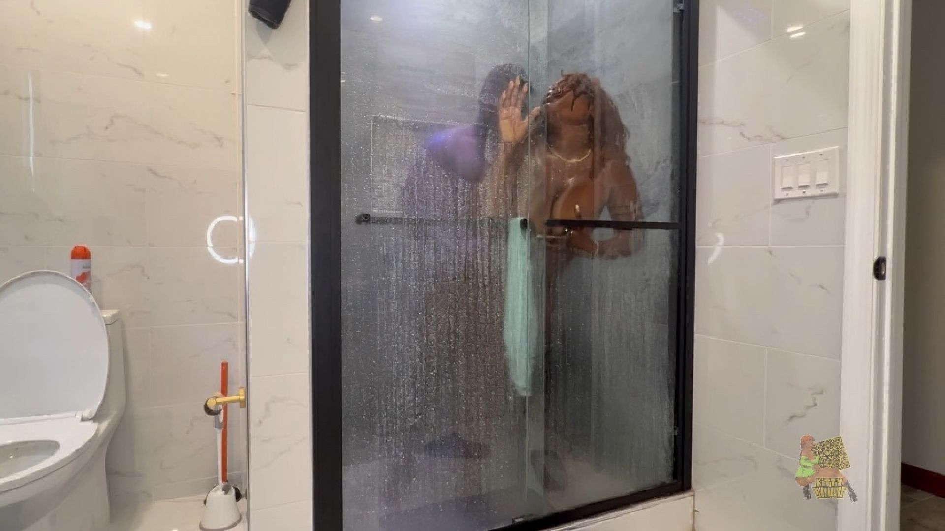 Ebony Slut Gets Fucked in the Shower