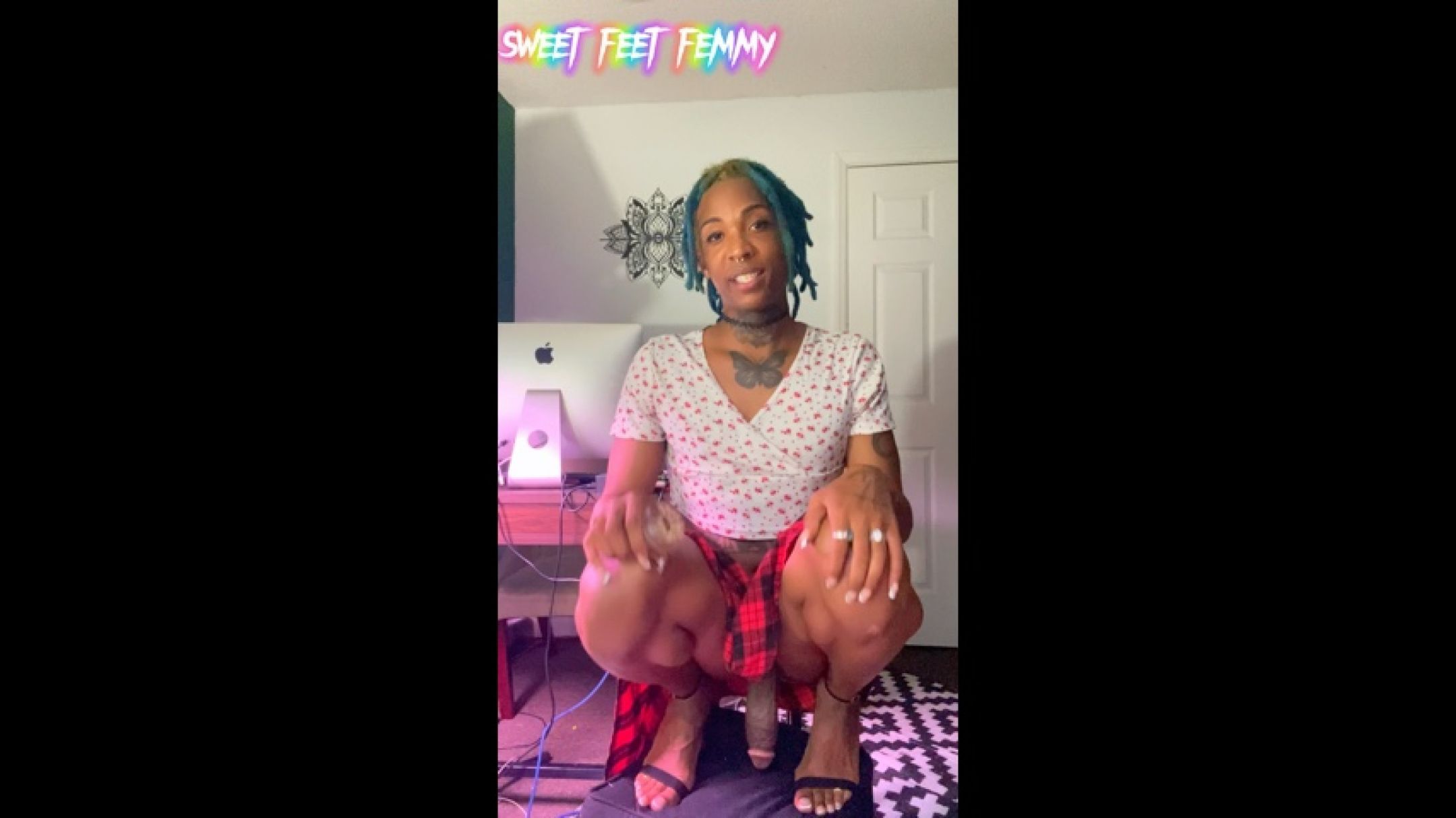 SWEET FEET FEMMY'S OFFICE FETISH SECRET