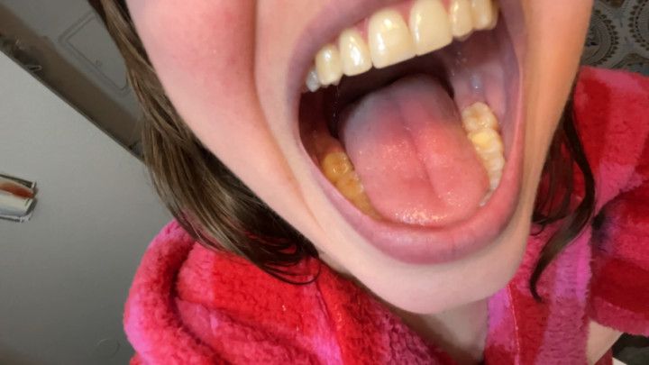 Swallowed Alive by Relaxing Giantess