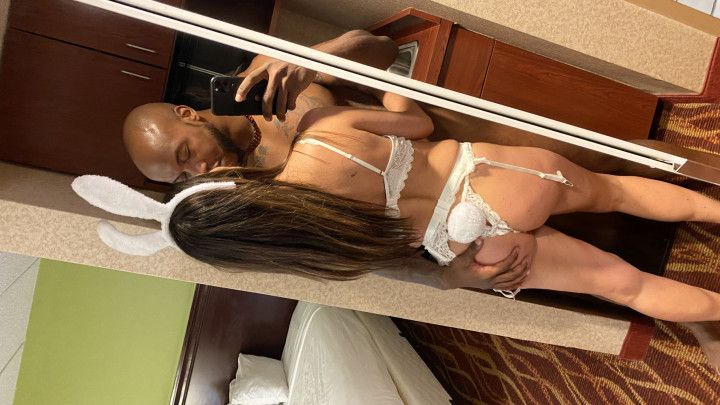 SNOW BUNNYS ASS GETS GAPED