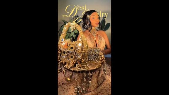 DESI JEWELRY