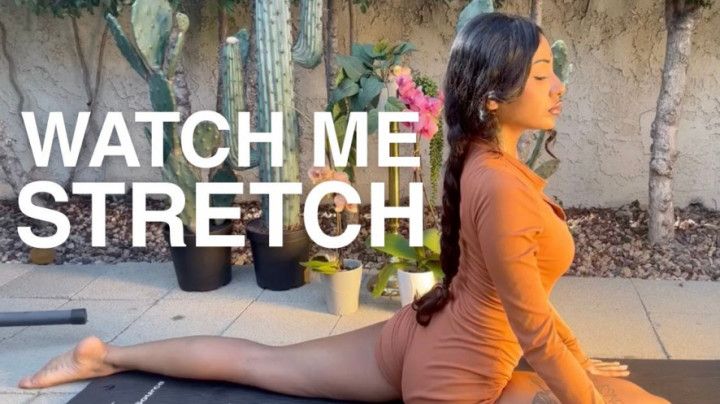 INDIAN GIRL STRETCHES FOR YOU