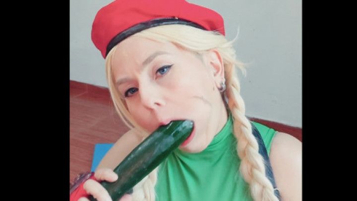 Cammy White and the cucumber